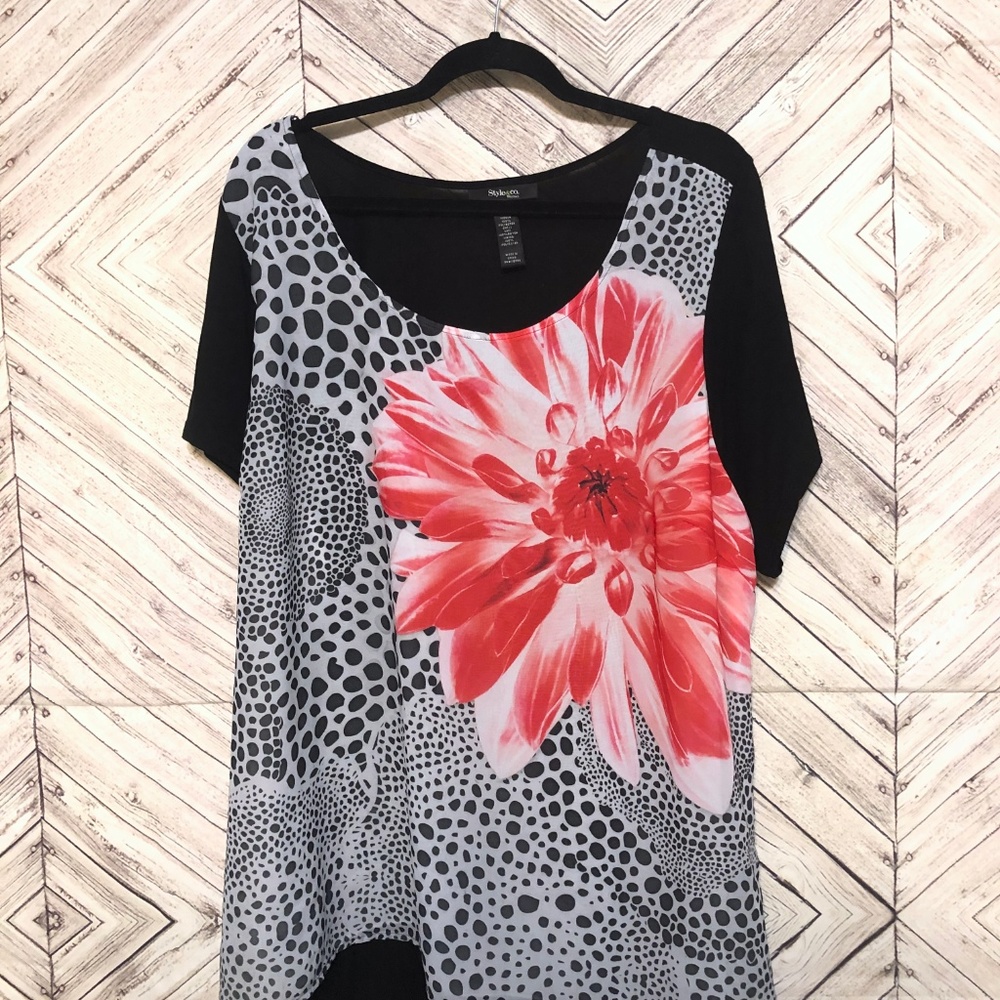Style&Co 3X floral top short sleeve - Picture 2 of 6
